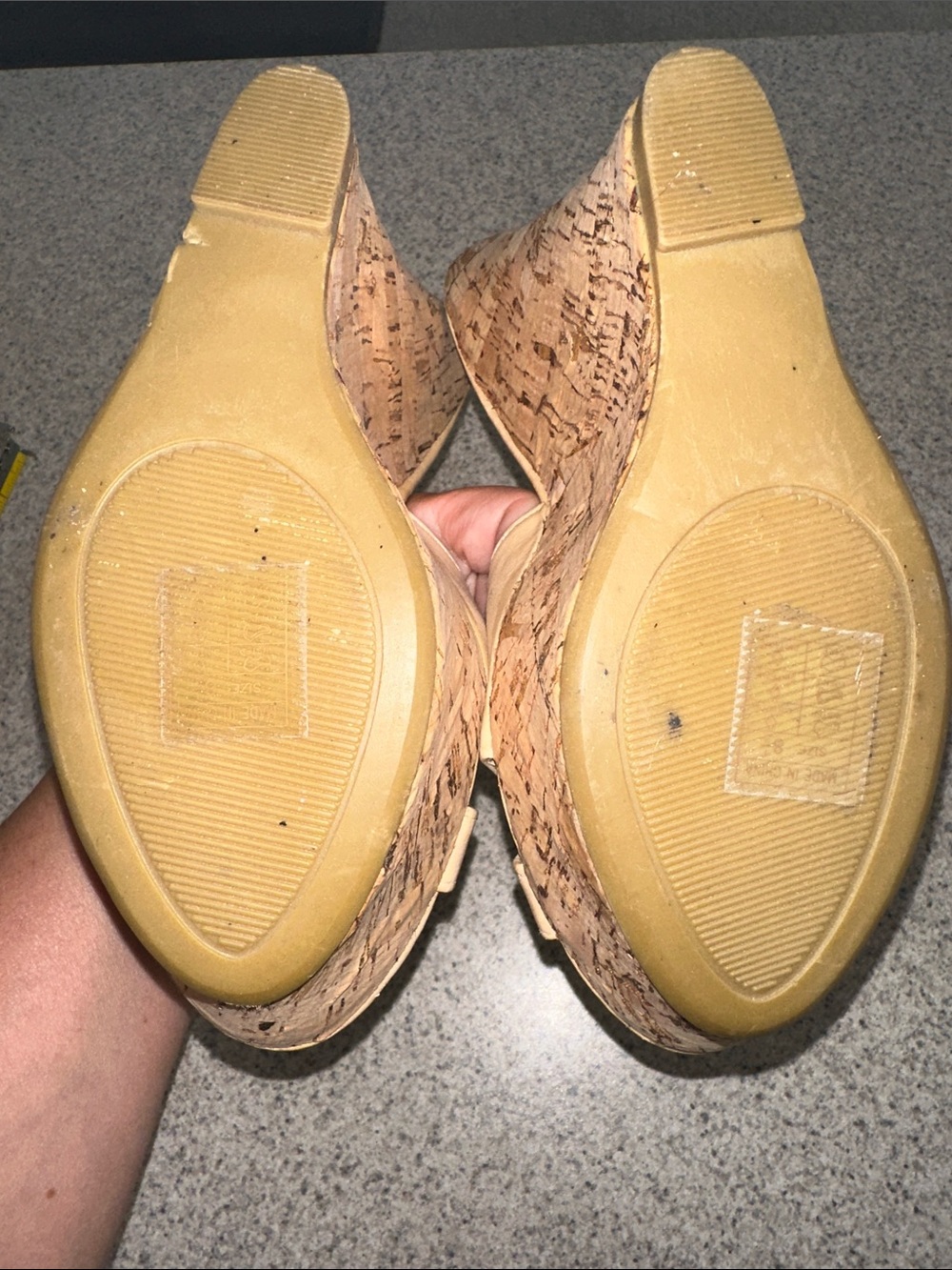 NWOB Spirit Moda Beige Cork Wedge Mules - Picture 3 of 4